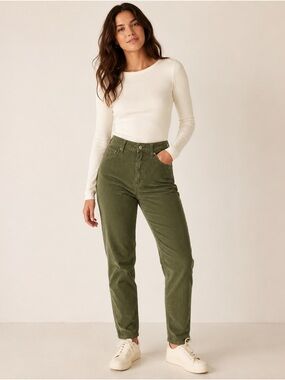 BDG Urban Outfitters Olive Green High-Rise Corduroy Mom Pants - Size 27